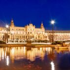 Evening view of Plaza de Espana. Seville, Spain Von Mik Man